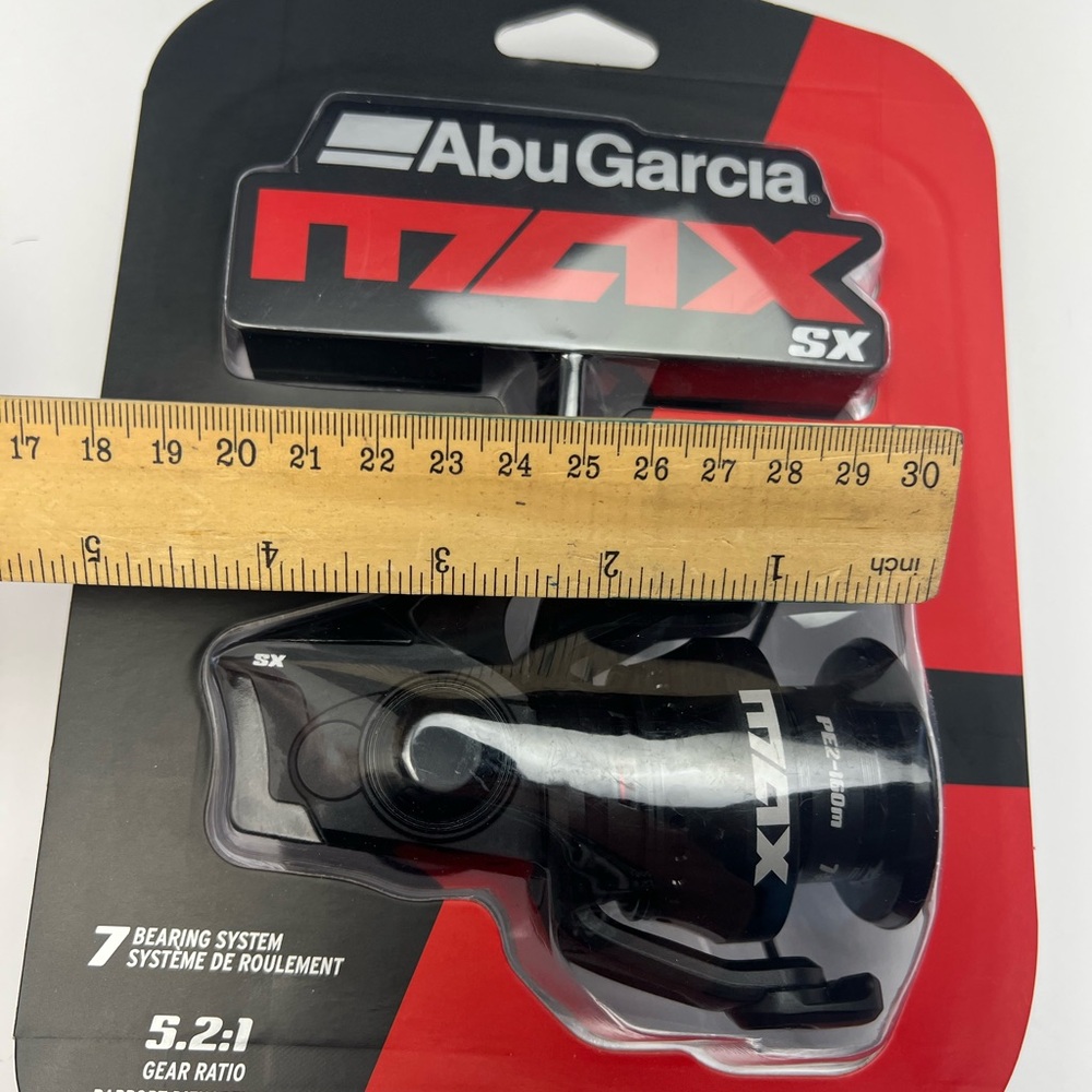 Abu Garcia Max SX Spinning Fishing Reel 3000 Size Reel Fishing Gear 7 Bearing - Picture 5 of 15
